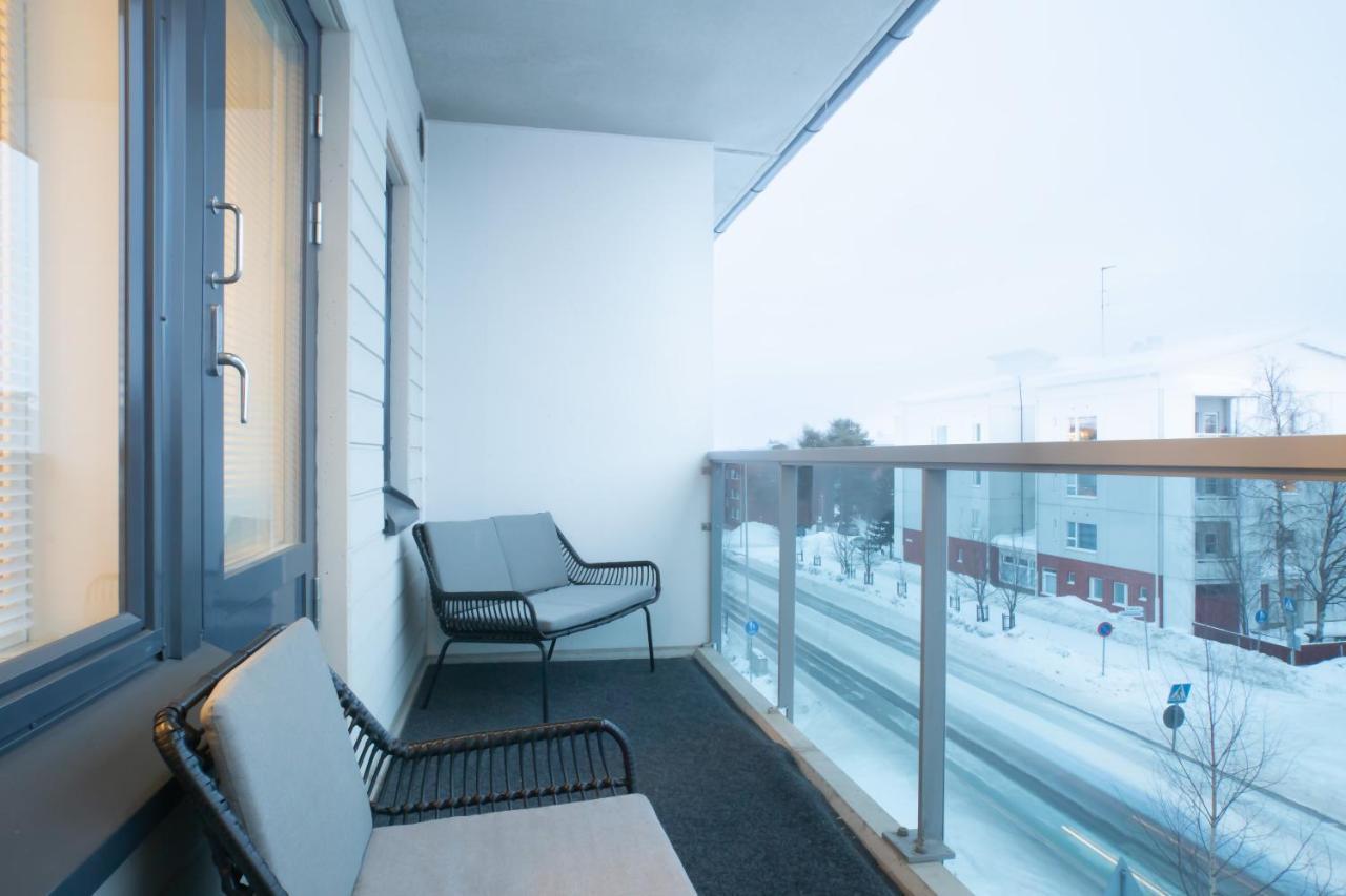 First Aparthotel Dasher 罗瓦涅米 外观 照片